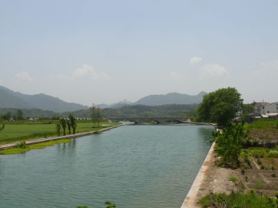 Rivière du village de Hongcun