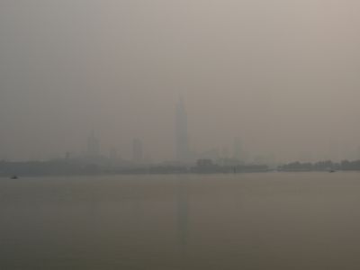 L'atmosphère de Nankin près du lac